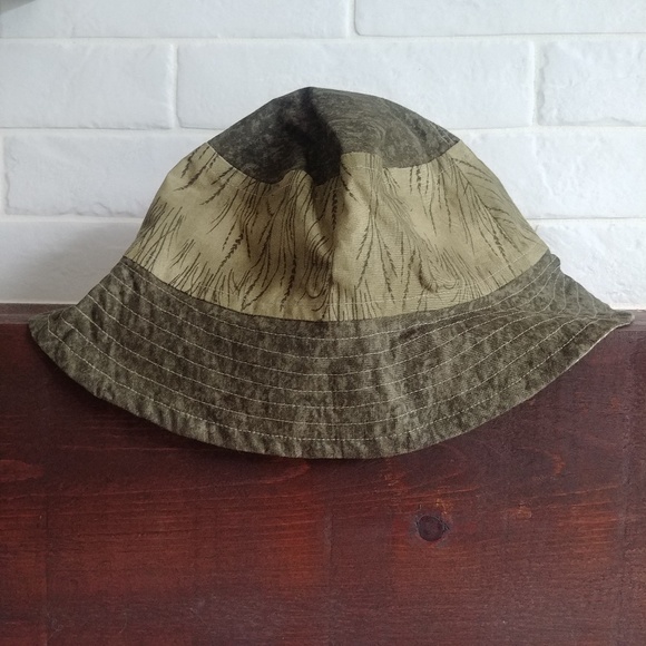 4/$20 Green grasses print soft lightweight bucket hat - Picture 1 of 7